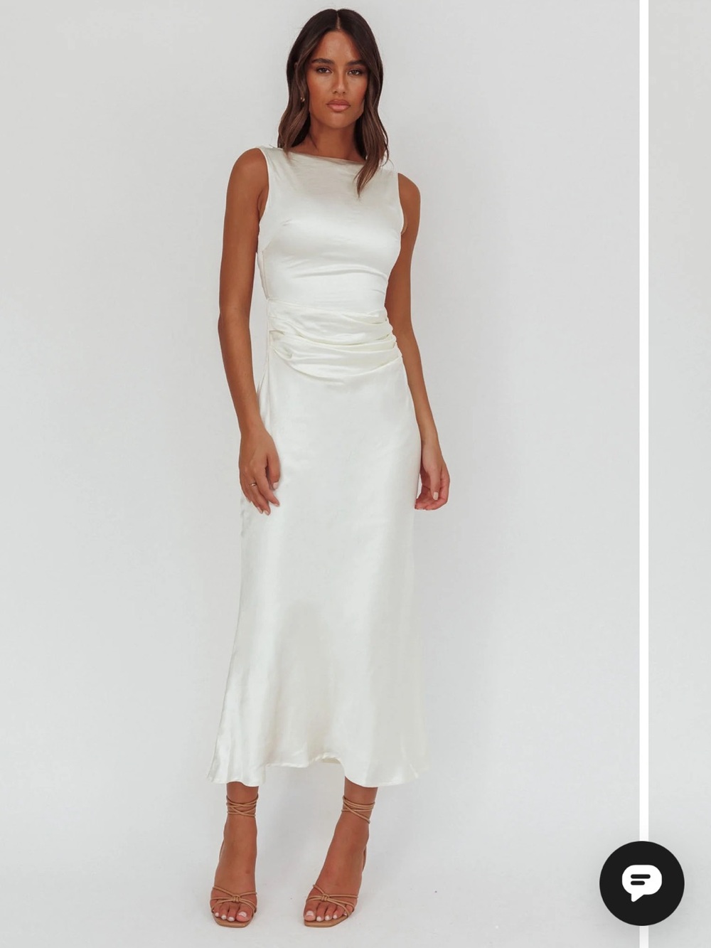 Selfie Leslie Helsi Pearl Back Midi Drezs